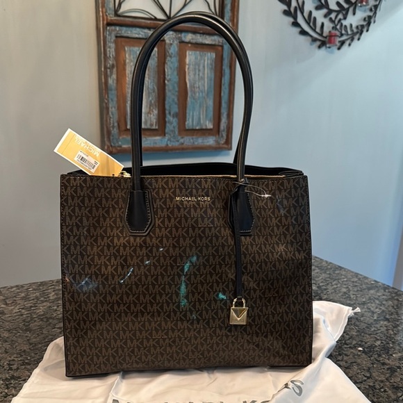 Michael Kors Brown and Black Tote Bag with Signature Monogram - Picture 7 of 15